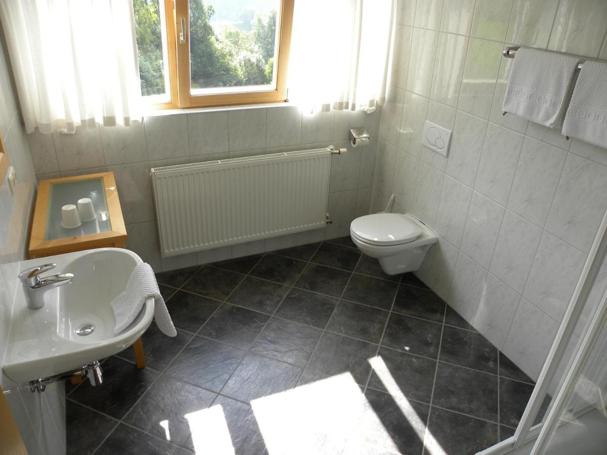 Ferienhaus Bergland Bizau Camera foto